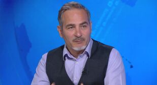Президентските избори: Кои кандидати имат шанс и ще бъде ли решаваща партийна подкрепа?