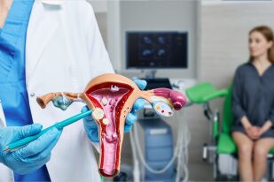 Диета при миома: Кои храни помагат за балансиране на хормоните?