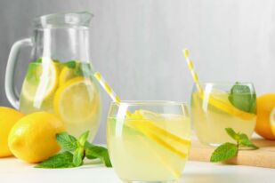 Вода с лимон: Ползи и възможни странични ефекти