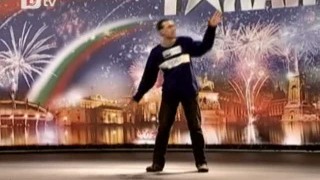 Най-необяснимият танцьор
