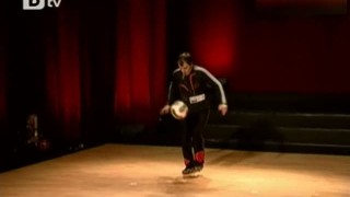 Футболните жонгльори