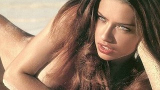 Дупето на Адриана Лима – в цялата му прелест
