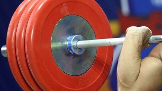 Федерацията по щанги няма да протестира срещу министъра. Благодари му! 