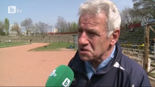 Добромир Жечев на 80! Единственият българин, играл на 4 световни