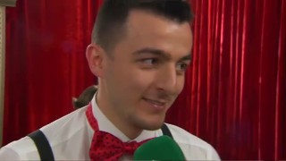 Раздвижваме се с u Move зад сцената на 