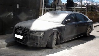 Запалиха колата на Георги Илиев - Майкъла (СНИМКИ)