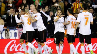 Валенсия отнесе Гранада 