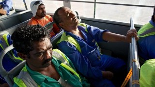 Работниците в Катар живеят и работят в нечовешки условия (ВИДЕО)