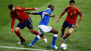 Война Арбелоа - Пике в социалните мрежи