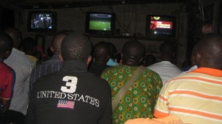 Трагедия в Нигерия. Електрически кабел уби 30 фенове на 