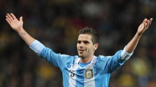 Футболист разчита на свещеник за място в националния отбор на Аржентина