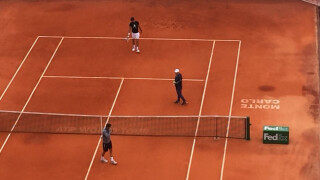 По балкански: Гришо и Ноле тренират на клей (ВИДЕО)