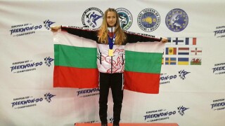 Шампионката с ангелско лице и лъвско сърце