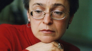 "Нищо друго освен истината" от Анна Политковская – малко преди да бъде жестоко убита