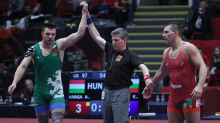 Милов и Мнацаканян на полуфинал на европейското по борба