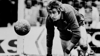 Почина легендата на 