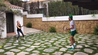 Новак и любимата му Йелена изпълниха с финес предизвикателството на Мъри (ВИДЕО)