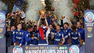 Футболът във Франция се завръща с два финала?