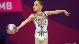 Страхотна Никол Тодорова се класира за два финала на Купа 