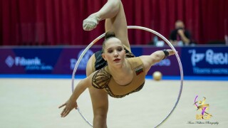 Златна Воложанина и бронзова Брезалиева в многобоя на Купа 