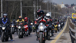Снимка: Мотористи готвят протест заради по-скъпа „Гражданска отговорност“ и отпадане на разсроченото плащане