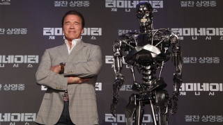 Наистина ли Арнолд Шварценегер казва „I’ll be back” всеки път, когато излиза от стаята