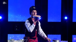 Стефан Сунков представя забавно илюзионно шоу