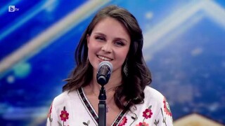 Екатерина Шелехова отвя всички с таланта си