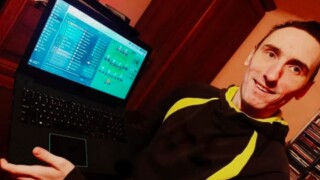 Фен подобри рекорда за най-дълга игра на Football Manager