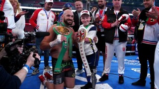 Момчето, което заслужи шампионския колан на Тайсън Фюри 