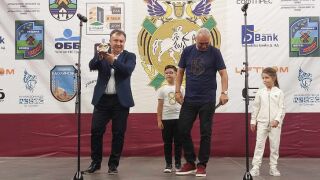 Стотици на крака при Христо Стоичков в Шумен (ВИДЕО)