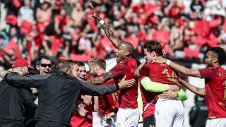 Хаос и кръв: ЦСКА повали Левски в дербито (ВИДЕО и СНИМКИ)