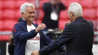 Христо Стоичков ще играе за Моуриньо пред 55 000