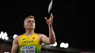 Падна най-старият световен рекорд в леката атлетика (ВИДЕО)