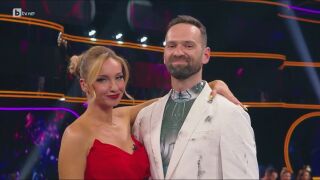 Алекс Раева с 40 точки за първия си танц в "Dancing Stars": Танцувала съм само в дискотечки (ВИДЕО)