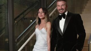 Виктория към Дейвид Бекъм: Изглеждаш ужасно! (ВИДЕО)