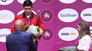 Предател на родината: Огромен скандал в борбата (ВИДЕО)