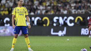 933 гола, 5 в последните 3 мача, 10 - откакто навърши 40!