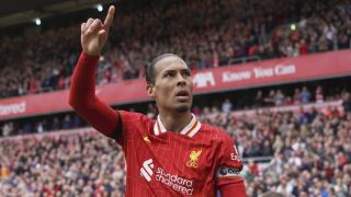 Две победи делят Ливърпул от титлата