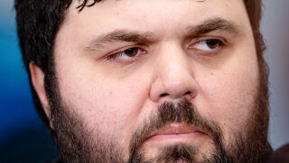 Фарниев: Нямам време да уча български