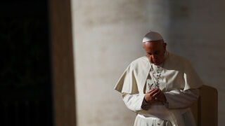 Спряха футбола в Италия