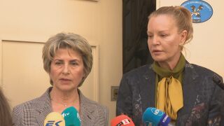 3 от 4: Лечева и Костадинова ще управляват заедно до решението на съда