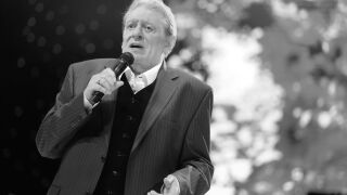 Песните, с които ще запомним Михаил Белчев - автор на над 1000 стихове за песни (СНИМКИ + ВИДЕО)