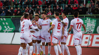 Защити ли БФС Кабаков? Играта с ръка на Лапеня била дискусионна