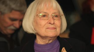 В памет на Маргрет Николова: Емблемата на българската поп музика, за която животът беше песен! (ВИДЕО)