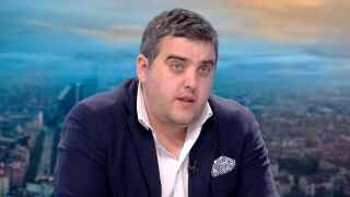 Снимка: Пълним кошницата много по-трудно, макар доходите да не са намалели: Любослав Костов с анализ на инфлацията 