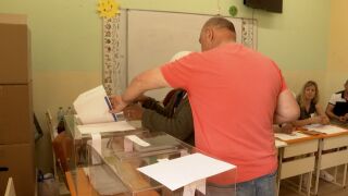 Снимка: Изборният феномен - село Градец (ВИДЕО)