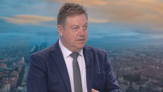 Снимка: Иван Маджаров: У нас се плащат по 1000 евро на човек за здраве, докато средното за Европа е 3000 евро