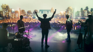 Проучване: Славата съкращава живота на музикантите (СНИМКИ)