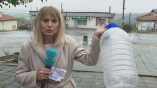 Снимка: Вода има, но не става за пиене: 9 села край Димитровград на водоноски